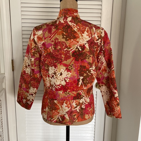 Sigrid Olsen Multi Print Quilted Jacket. Size 8 P - Picture 3 of 11